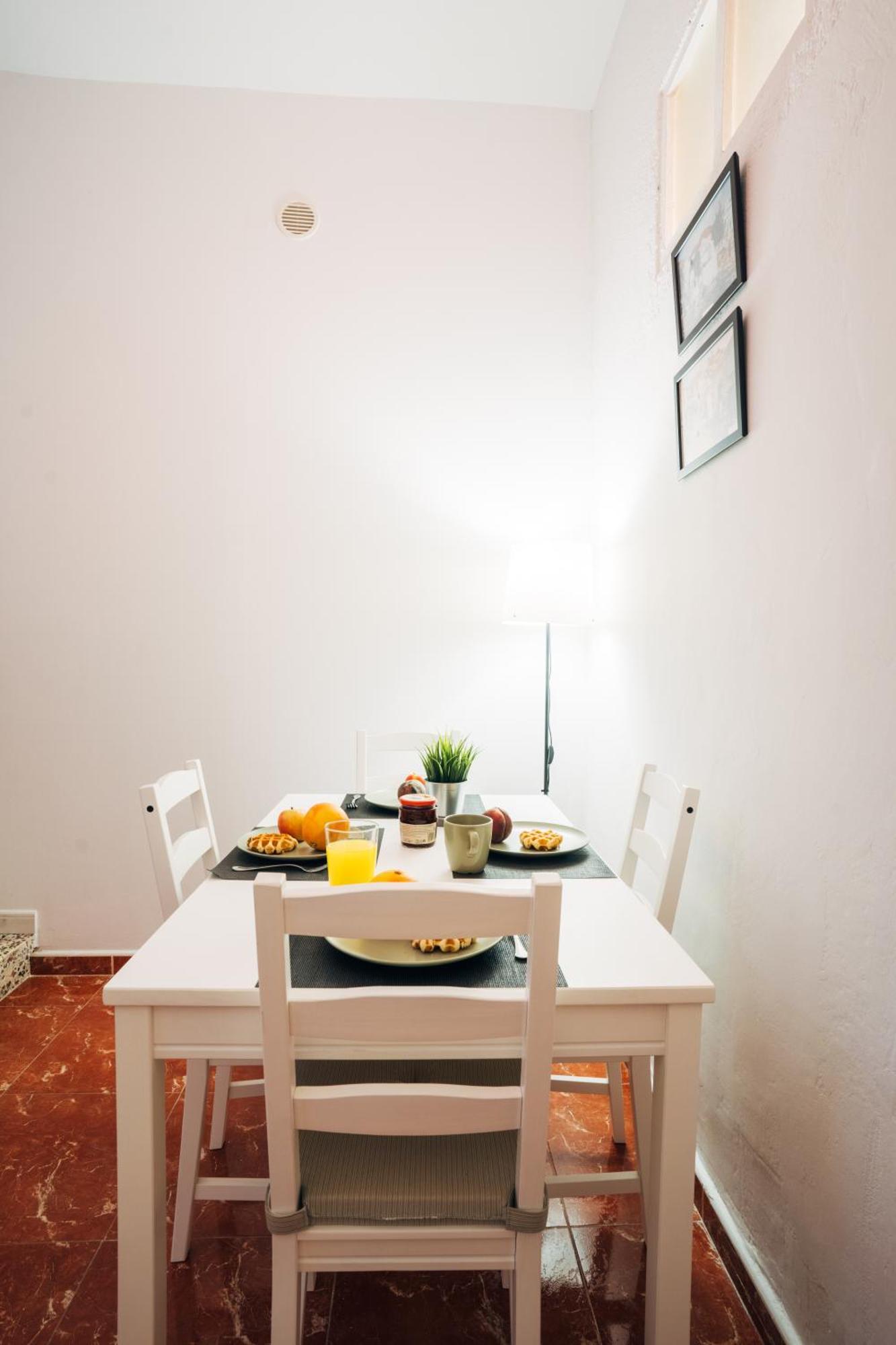 알메리아 Atp San Cristobal A 5 Minutos De Puerta Purchena - Alcazaba - Catedral - Wifi Gratis! 빌라 외부 사진